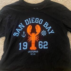 Women’s large black San Diego Bay crop top
